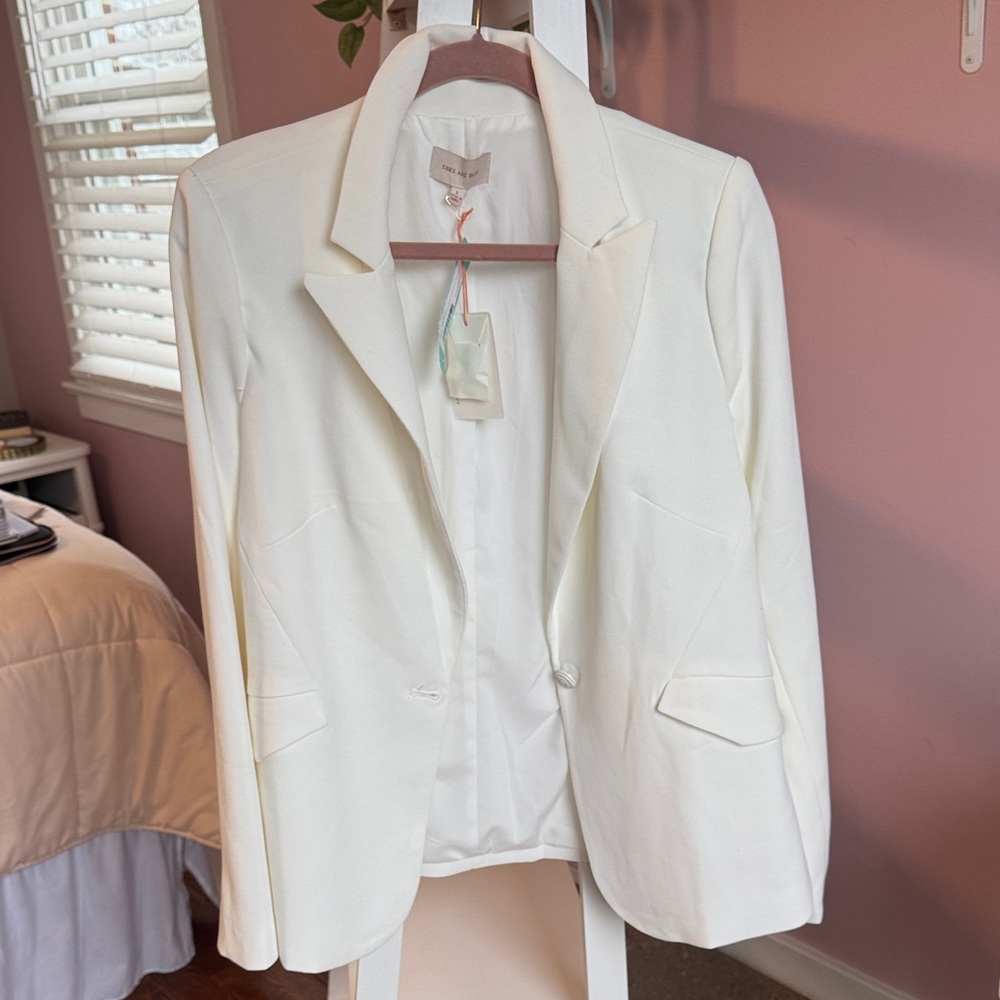Skies Are Blue Cream Blazer